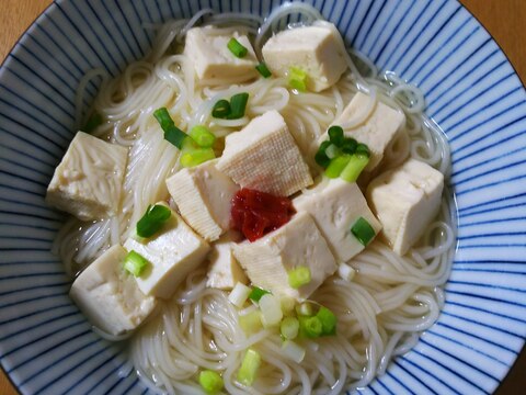 梅と お豆腐のにゅうめん